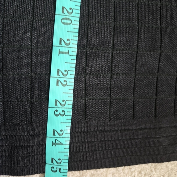 SIONI Black Ceckered Cardigan with Gold Lion Buttons. Size 1x - Picture 11 of 11